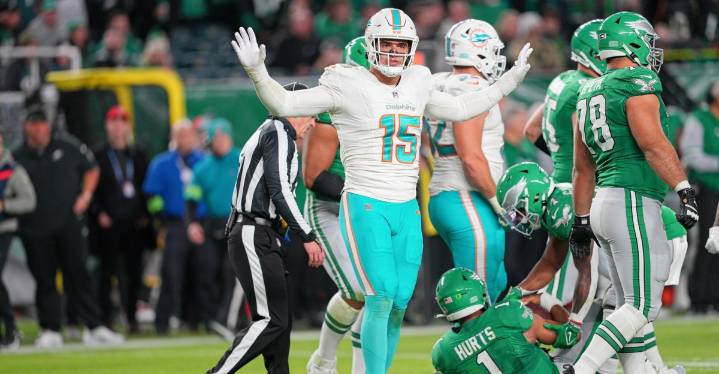 Jaelan Phillips trade reactions