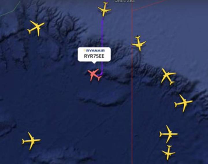 Un vuelo a Tenerife lanza una señal de emergencia en pleno trayecto