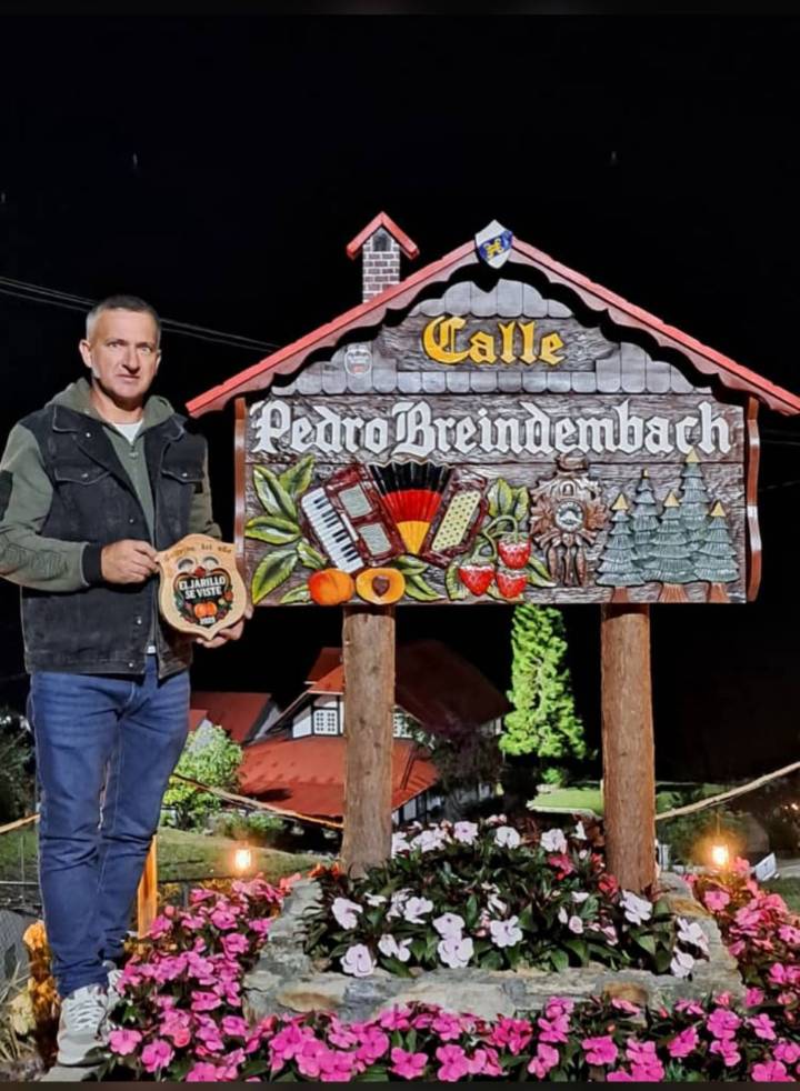 Callejón Pedro Breindembach ganó la primera edición de “El Jarillo se Viste”