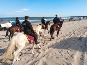 Agrupamiento Montado de la Guardia Estatal brinda seguridad en Torneo Internacional en La Pesca