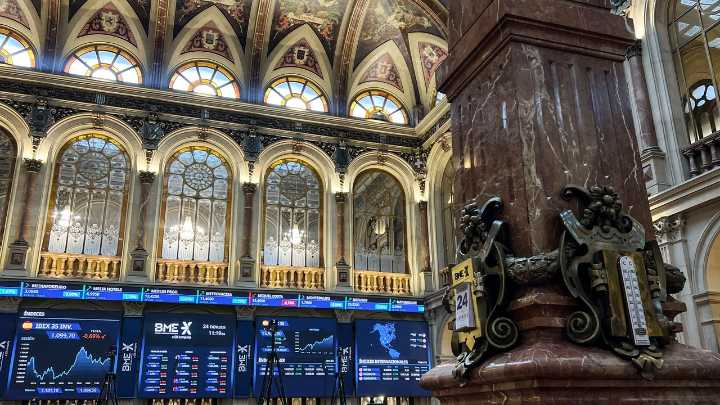 El Ibex 35 acecha los 16.000 puntos