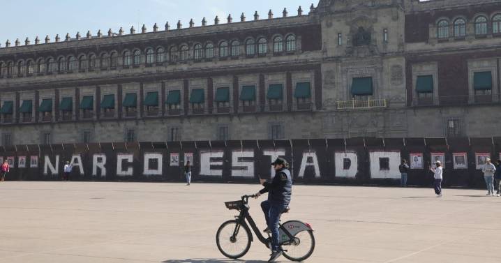 La República del Twitter ha puesto en jaque a Palacio Nacional