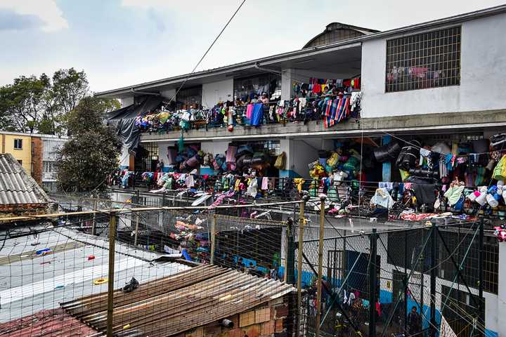 Niño emberá cayó de un segundo piso en la UPI La Rioja, en Bogotá