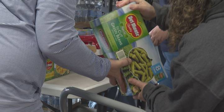 Ky. leaders organize statewide food drive amid SNAP benefit cuts