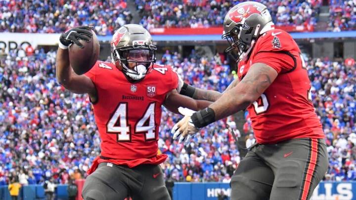 Fantasy Football Week 12 breakouts: Early waiver wire options