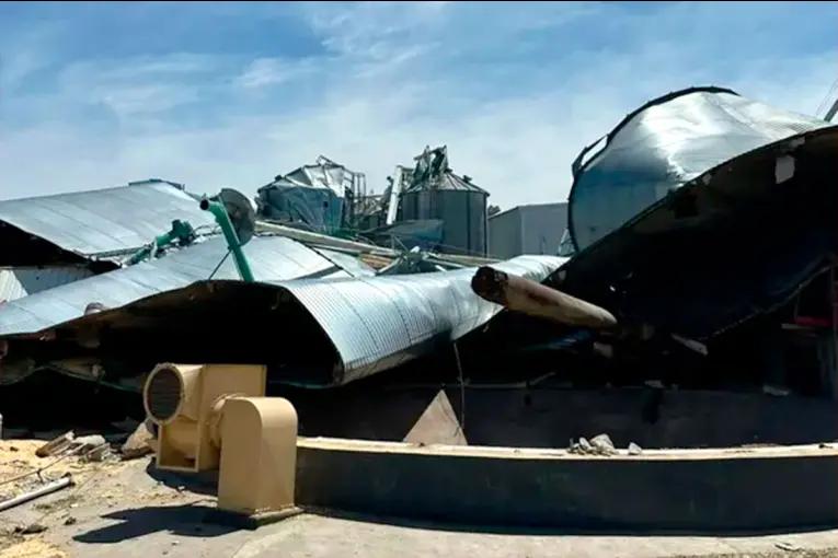 Perdió el trabajo de 30 años en 10 minutos por el temporal en Córdoba: “el viento se llevó todo”