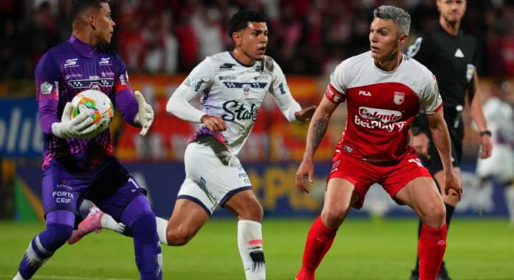 Cambio táctico: Santa Fe alista un tridente explosivo con López para vencer a Fortaleza -