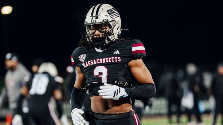 Massachusetts' fireworks headline college football Week 12 superlatives