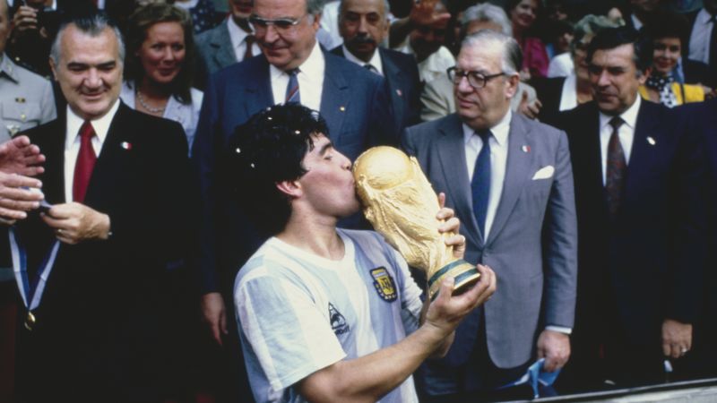 A cinco años de su muerte, ¿por qué Maradona sigue más presente que nunca?