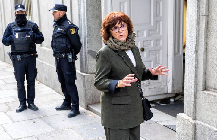 Juicio al fiscal general del Estado, Álvaro García Ortiz, en directo | La jefa de prensa de la Fiscalía declara que Ayuso intentó “extender una sombra de sospecha” sobre la institución antes de la fil