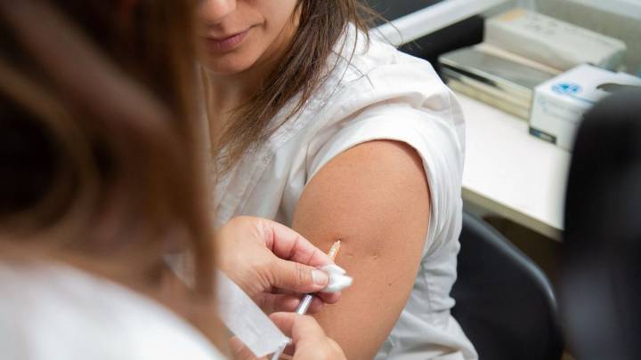 Dengue: comenzó la vacunación en 17 barrios priorizados