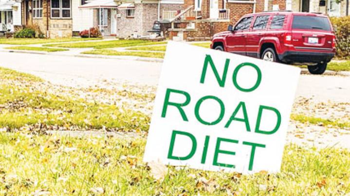 Eastpointe City Council approves 5-lane plans for Nine Mile Road