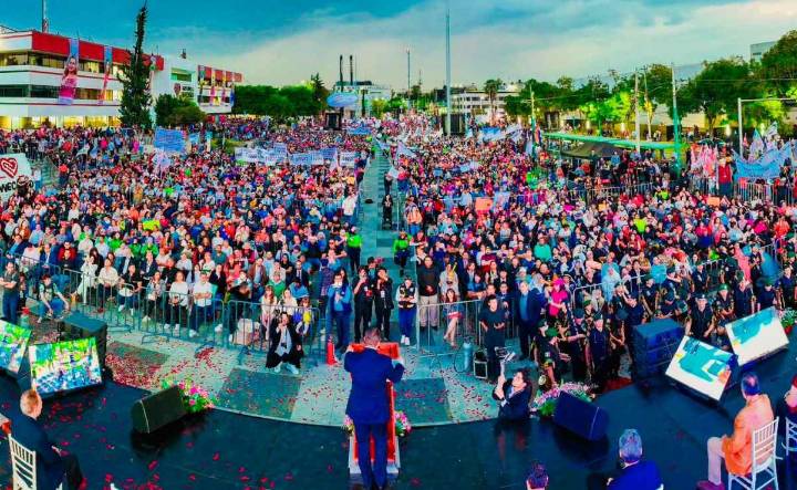 Janecarlo Lozano presenta su Primer Informe de Gobierno