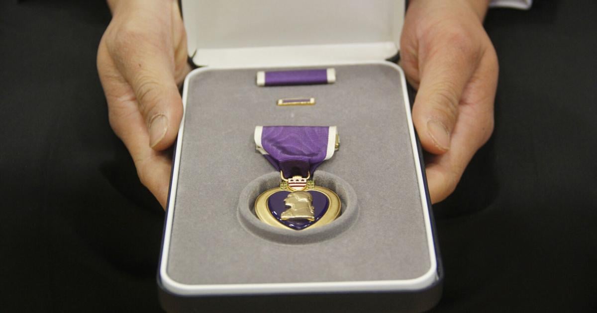 Family of veteran receives posthumous Purple Heart