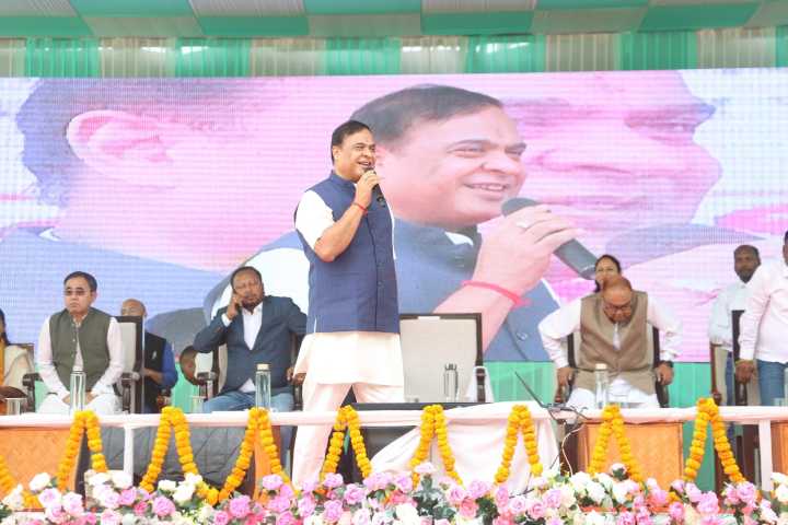 Assam CM accuses Congress of cash-for-ticket racket ahead of 2026 polls