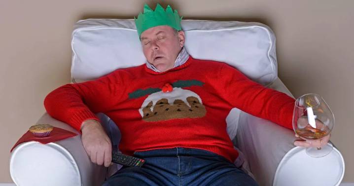 Fat jab users warned not to overdo the booze this Christmas to avoid passing out