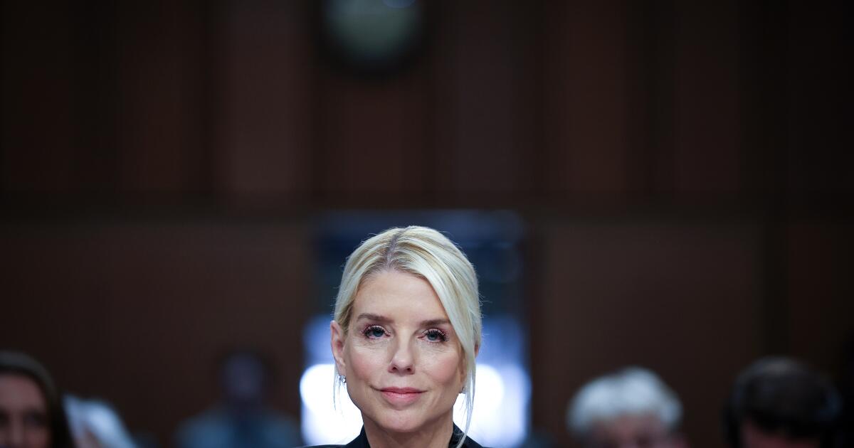 Contributor: The key to checking Trump’s lawlessness is to discipline his lawyers