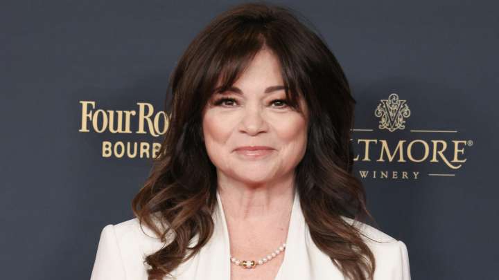 Valerie Bertinelli's Flirty Blond Hair Transformation Is Temporary