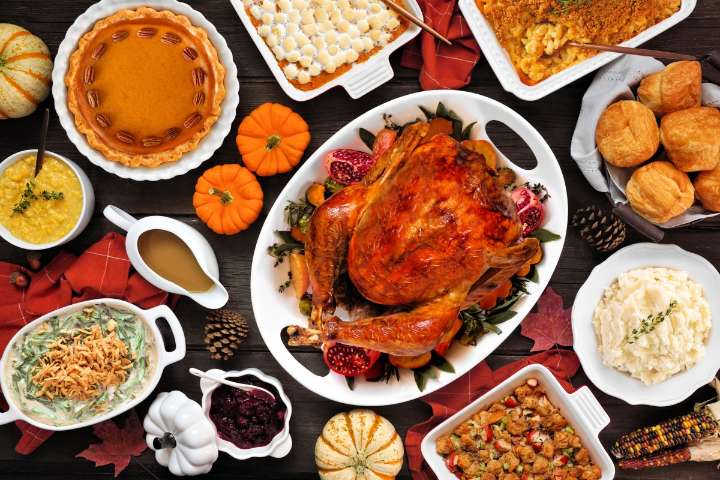 ¿Cocinar o disfrutar? Conoce los restaurantes y cadenas abiertas este Thanksgiving
