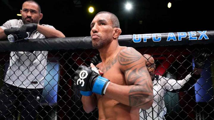 Raoni Barcelos stays hot with UFC Fight Night win; Hokit calls out Walker