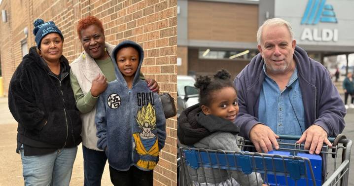 Thanksgiving shoppers share how to save for the holiday feast