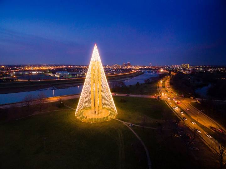 Carillon Park's ringing in the holidays festive event this Saturday