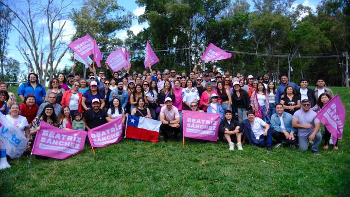 Tomás Vodanovic: “Tenía que estar en el cierre de campaña de Bea; es una lideresa, pieza clave del Frente Amplio”