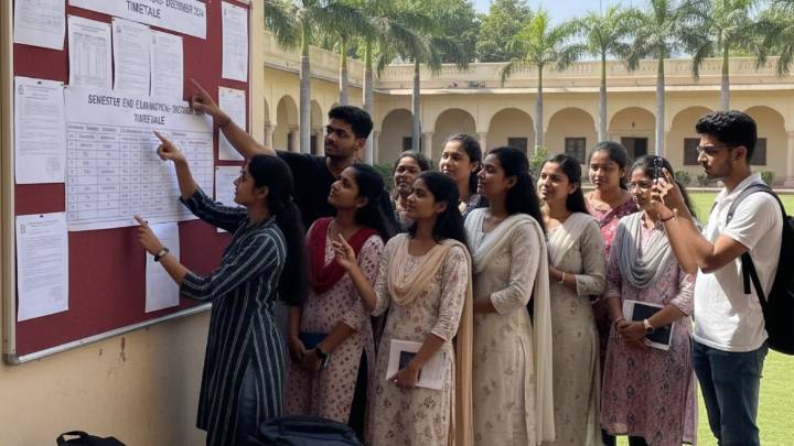 Karnataka SSLC, 2nd PUC final time table OUT at kseab.karnataka.gov.in