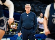 UConn’s Geno Auriemma Makes Decision Around Triple Locker Room Threat