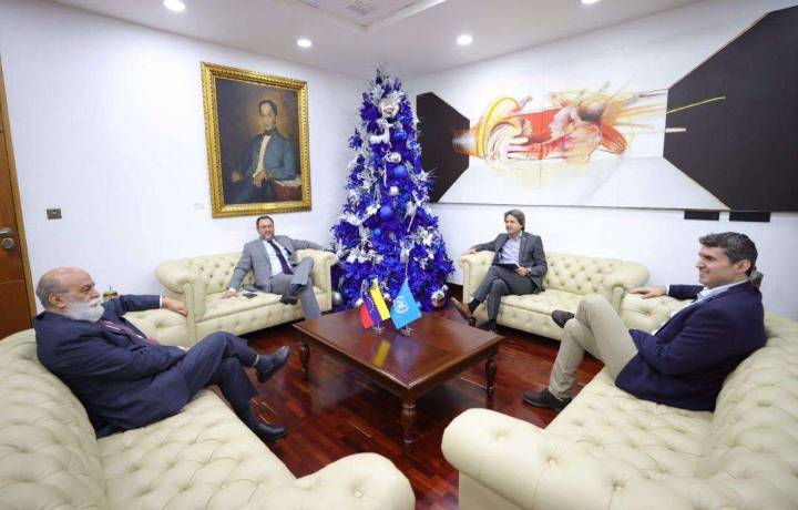 Venezuela pide a la ONU que adopte una postura firme ante amenazas de EEUU