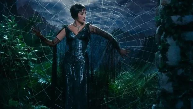 Bodas de rubí y un “regreso al esplendor”