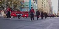 Valders High School band marches in Chicago Thanksgiving Parade