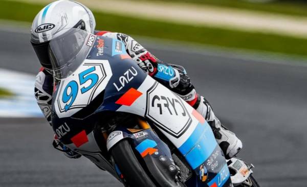 Morelli terminó 11° en el GP de Portugal y sumó unos valiosos puntos en Moto 3