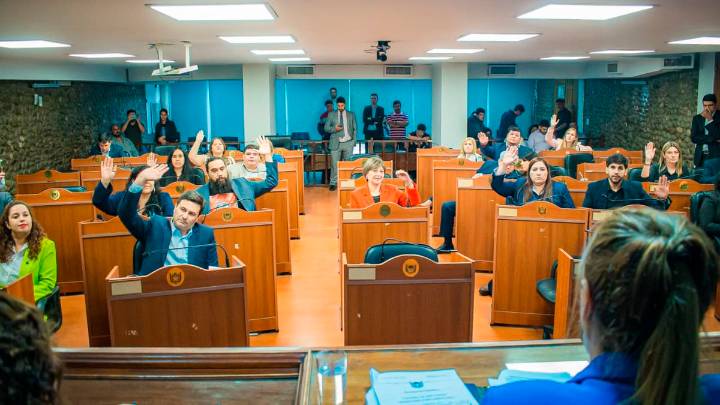 La oposición busca instalar el debate sobre la Boleta Única de Papel en el recinto