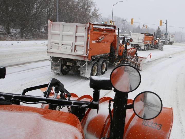 First snowfall accumulation brings city plows into service early