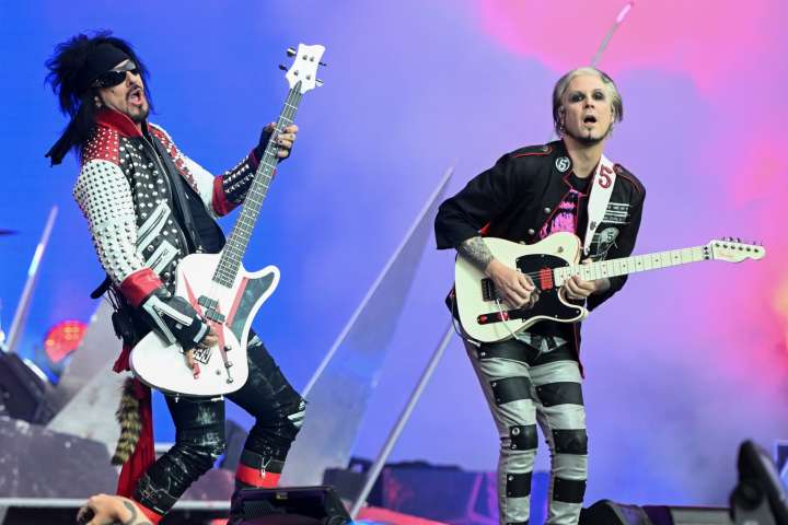 Nikki Sixx Says Motley Crue’s ‘Carnival of Sins’ Set List Will Have Surprises