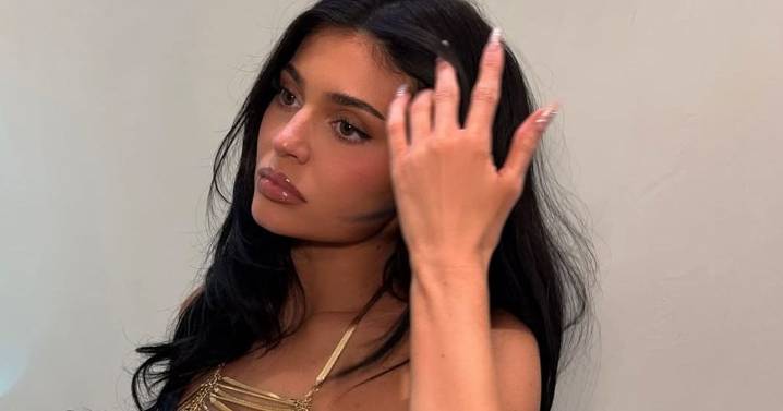 Kylie Jenner's Gold-Chain Top Photos Will Have You Peeking Again