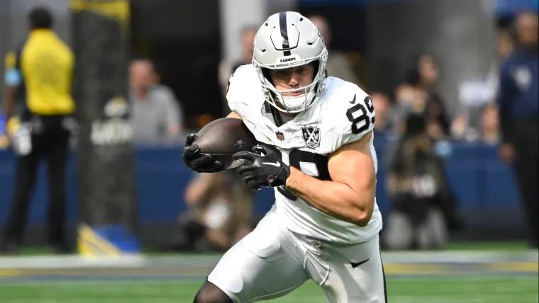 What happened to Brock Bowers? Why Raiders' star TE had awful Thursday Night Football game