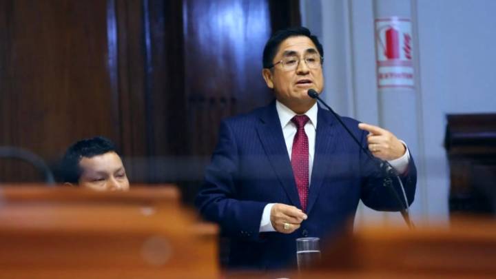 Ejecutivo aprueba extradición de César Hinostroza para ser procesado en el Perú