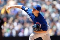 Reds sign RHP Keegan Thompson to 1