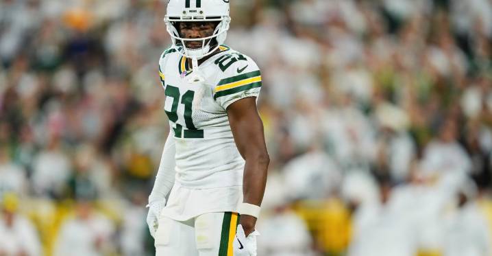 Report: Packers CB Nate Hobbs to miss several weeks with injury
