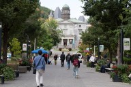 Letters to the editor, Nov. 9: ‘Fencing foreign students out of Canada feels like a needless shot to the feet of the Canadian economy and its education institutions’