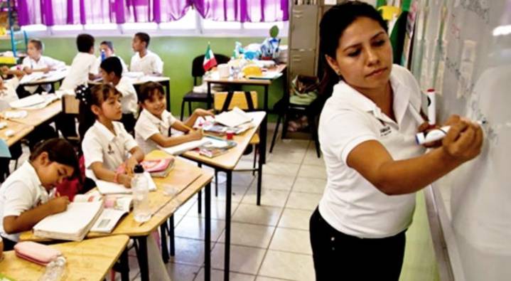 Decidirán maestros sistema de plazas y ascensos, alista SEP reforma