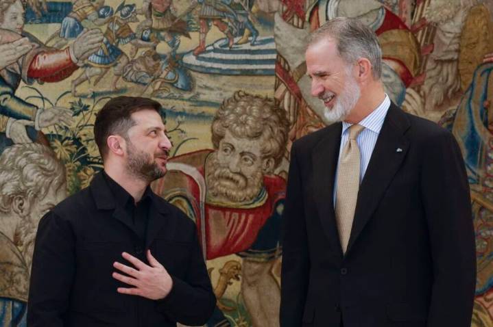 El Rey reafirma a Zelenski todo el apoyo español a Ucrania