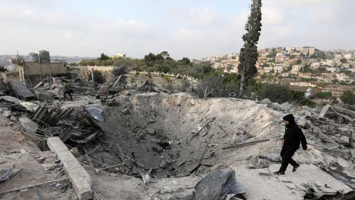 Israel bombardea el sur del Líbano y asegura que sus ataques son contra posiciones de Hizbulá