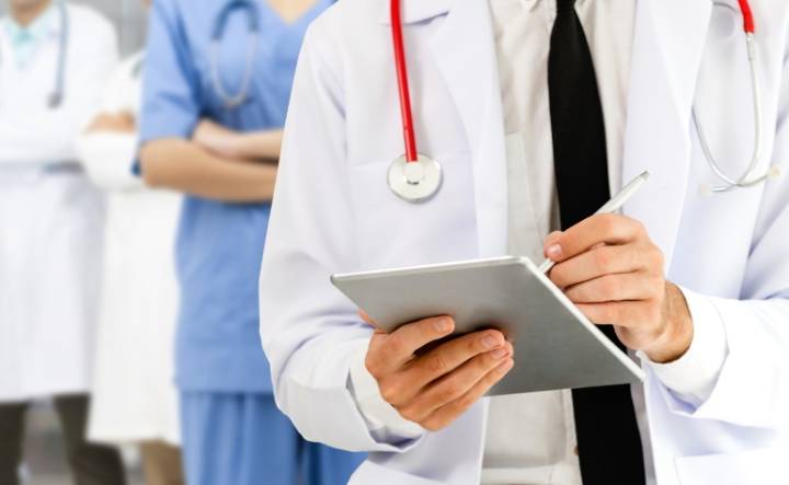 Province adds doctors to Health Links: strengthens care & reduces ER referrals