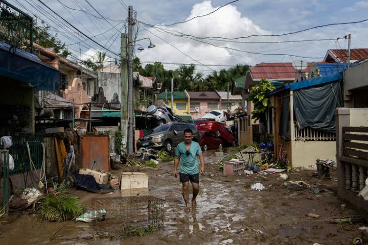 Philippines begins cleanup after Typhoon Kalmaegi leaves at least 85 dead