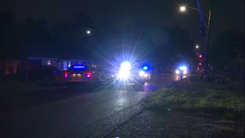 At least two hurt in shooting along Canonicus Street