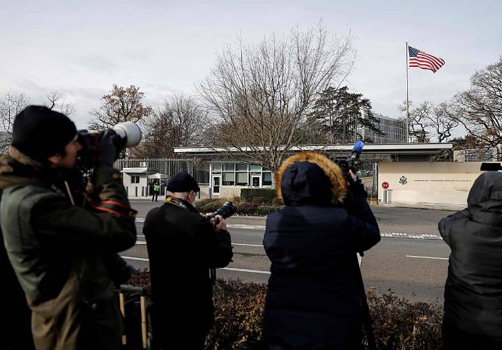 Estados Unidos, Ucrania y sus aliados arrancan las negociaciones para afinar el plan de paz de Trump