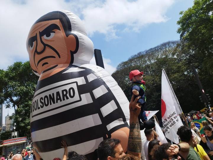 El Supremo decide que Bolsonaro cumpla su condena por la trama golpista en la sede de la Policía Federal